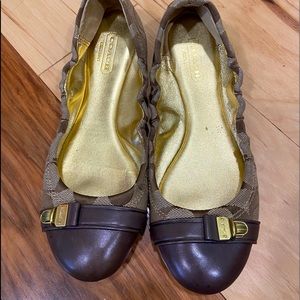Coach brown ballet flats with leather cap sz 5.5